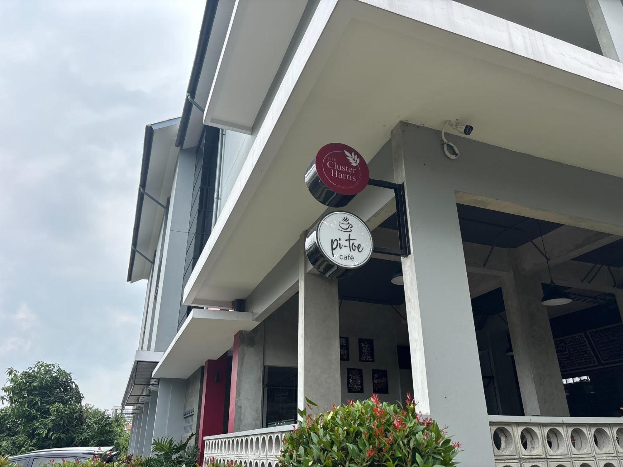 The Cluster Harris Bed & Breakfast Cimahi Ngoại thất bức ảnh